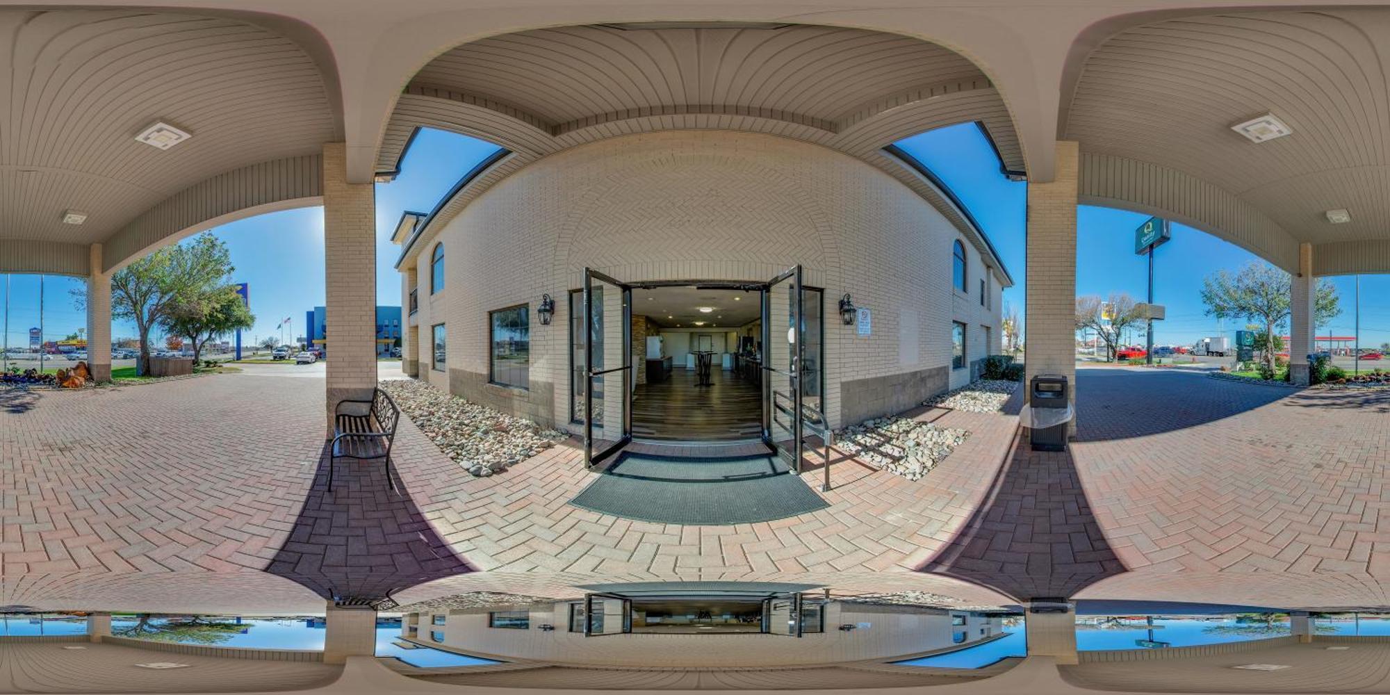 Quality Inn & Suites Weatherford Bagian luar foto