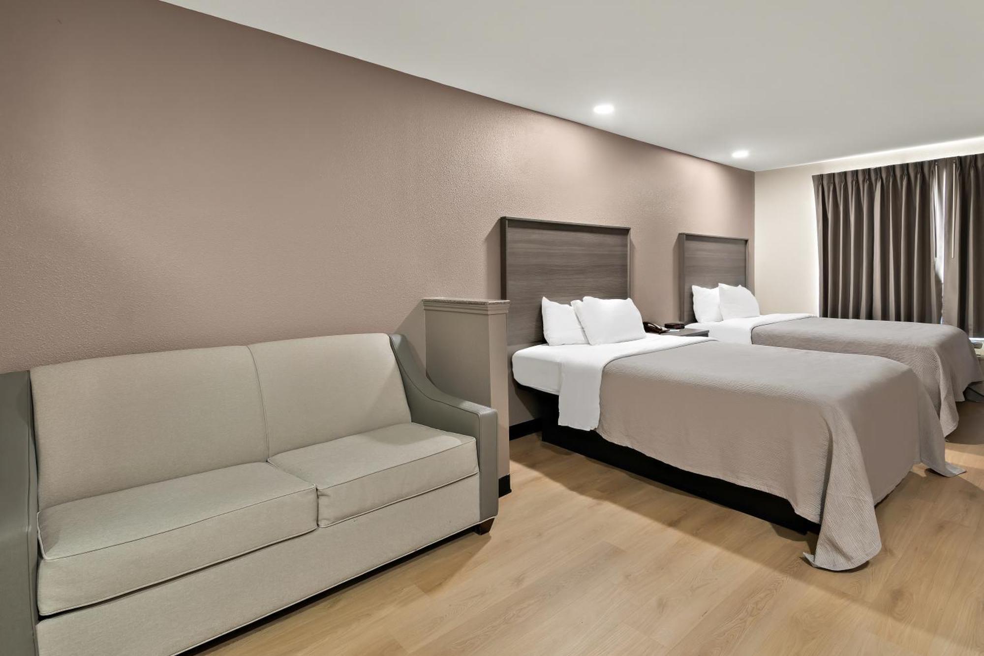 Quality Inn & Suites Weatherford Bagian luar foto